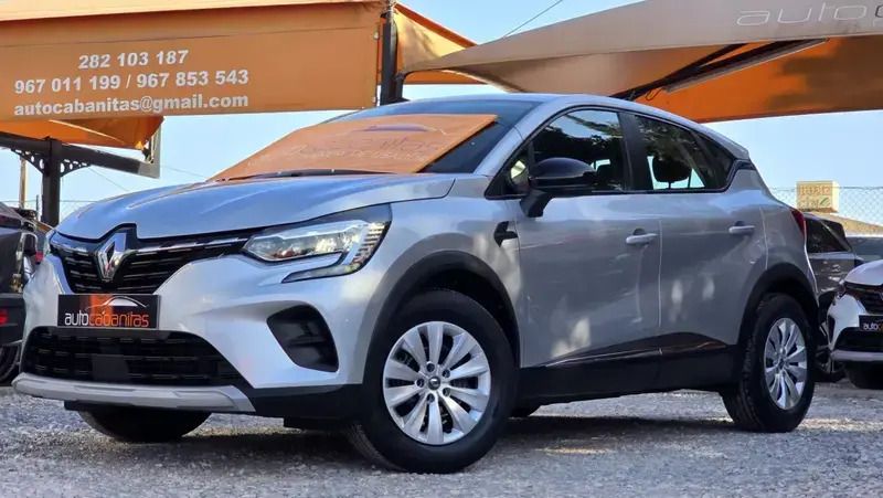 Cinza prata Usado 2020 Renault Captur Zen SUV | € 16.000 (Preço justo) - Imagem 1/4
