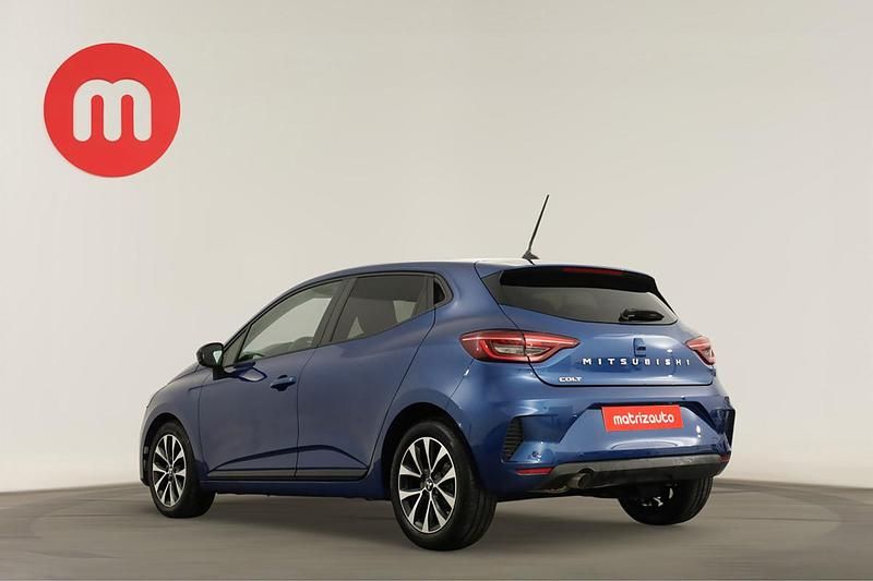 Usado Mitsubishi Colt Invite 91 HP (66 kW) 2024 Citadino