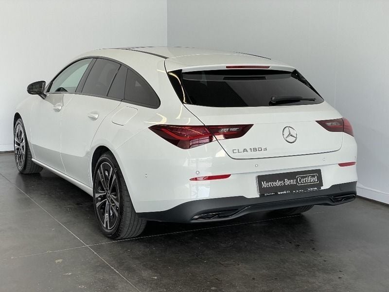 Usado Mercedes CLA180 Shooting Brake 116 HP (85 kW) 2023 Branco Carrinha
