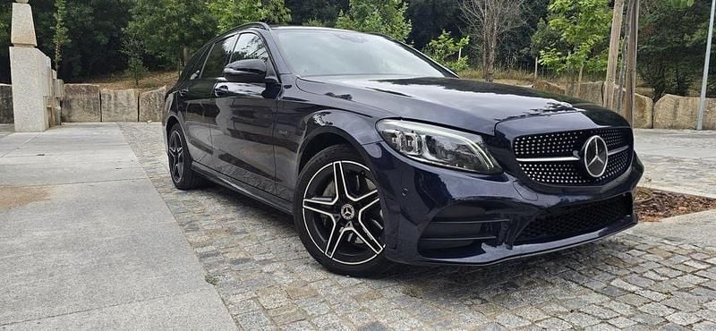 Usado 2020 Mercedes C300e AMG | € 31.500 (Caro) - Imagem 1/4