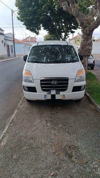 Usado 2008 Hyundai H-1 Van | € 11.999 - Imagem 1/4