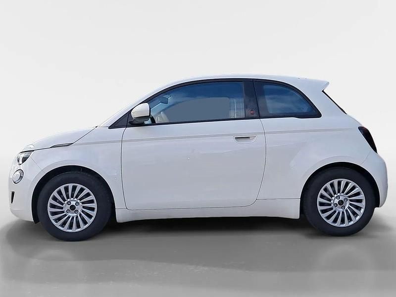 Usado Fiat 500e Red 86 kW (118 HP) 2025 Branco Citadino
