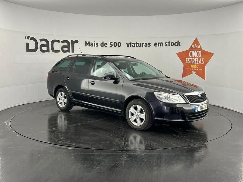 Preto Usado 2012 Skoda Octavia Carrinha | € 5.250 (Super Preço) - Imagem 1/4