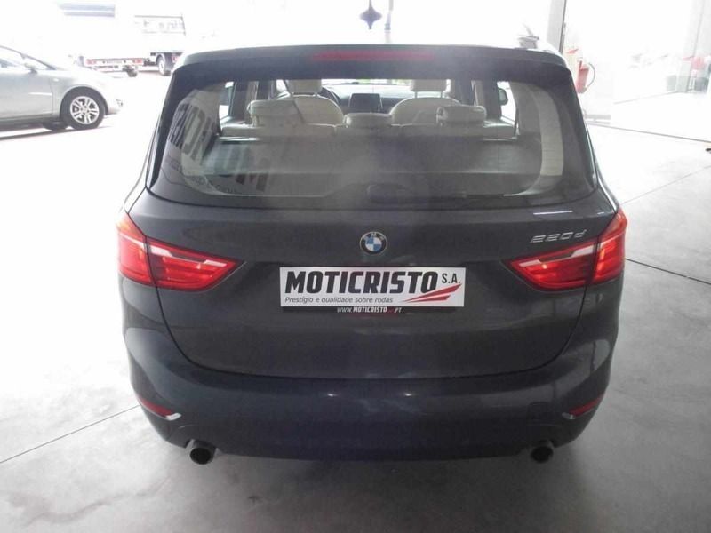 Usado BMW 220 190 HP (139 kW) 2018 Cinzento Carrinha