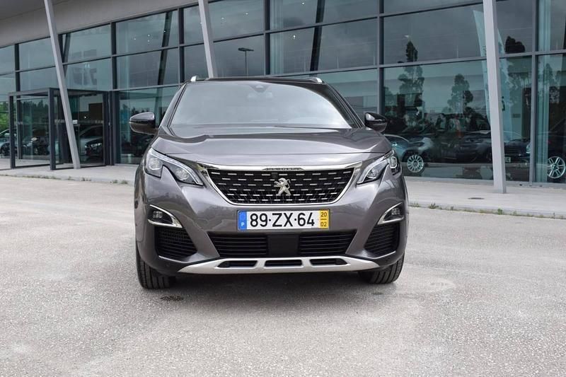 Usado Peugeot 5008 130 HP (95 kW) 2020 Cinzento Monovolume