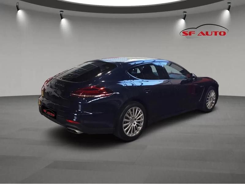 Usado Porsche Panamera 300 HP (220 kW) 2014 Azul Citadino