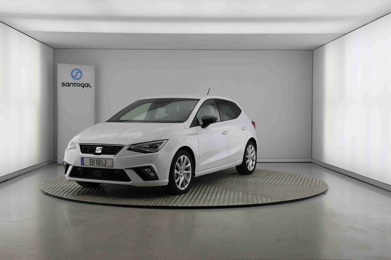 Branco Usado 2024 Seat Ibiza FR | € 19.490 (Preço elevado) - Imagem 1/4