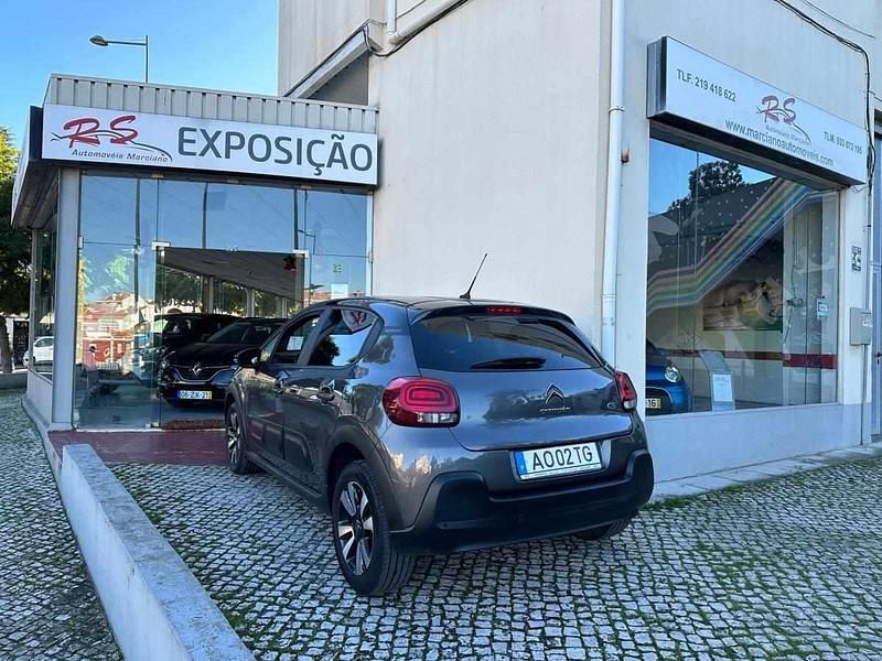 Usado Citroën C3 102 HP (75 kW) 2022 Cinzento Citadino