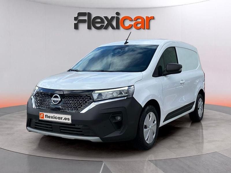 Usado Nissan Townstar 88 kW (120 HP) 2024 Branco Sedan