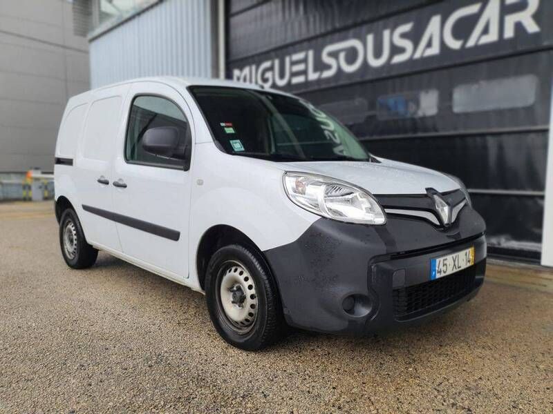 Branco Usado 2019 Renault Kangoo Monovolume | € 10.000 (Bom preço) - Imagem 1/4