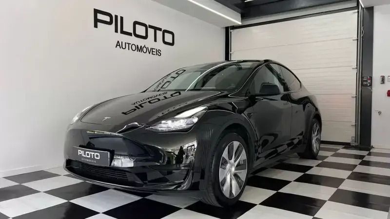 Preto Usado 2023 Tesla Model Y SUV | € 34.990 (Bom preço) - Imagem 1/4
