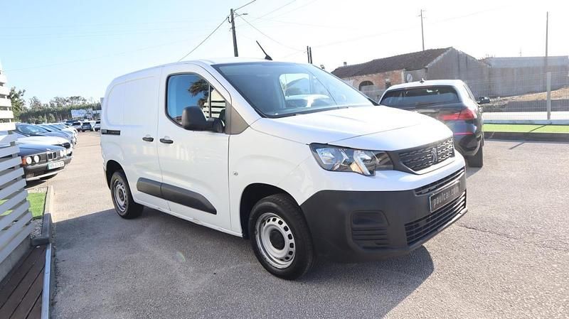 Usado Peugeot Partner 100 HP (73 kW) 2019 Branco Monovolume