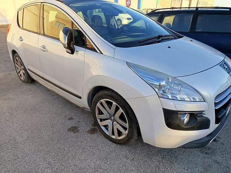 Usado 2013 Peugeot 3008 Sedan | € 9.500 (Preço justo) - Imagem 1/1