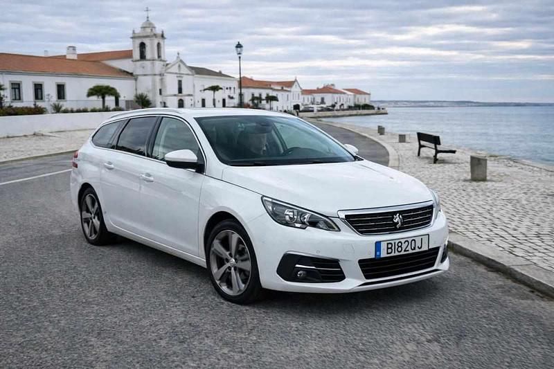 Usado Peugeot 308 131 HP (96 kW) 2019 Branco Carrinha