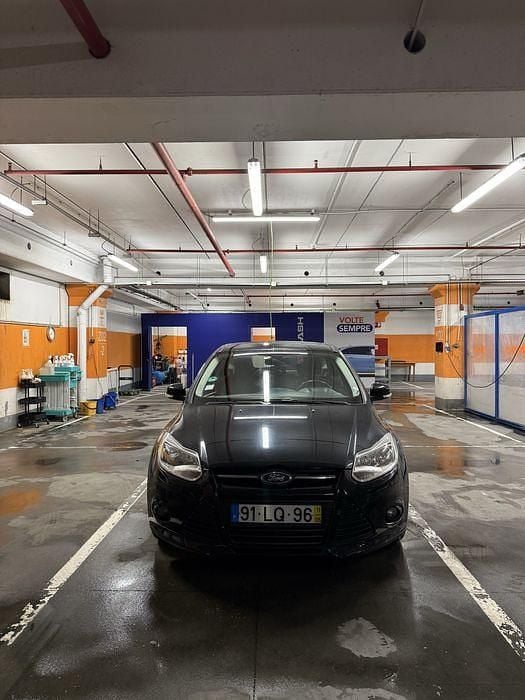 Usado Ford Focus Titanium 115 HP (84 kW) 2011 Sedan