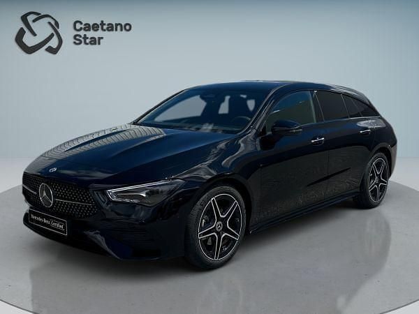 Preto Usado 2025 Mercedes CLA180 Shooting Brake Carrinha | € 48.000 - Imagem 1/4