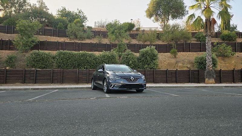 Usado 2019 Renault Mégane GT Line GT-Line Sedan | € 18.450 (Preço justo) - Imagem 1/4
