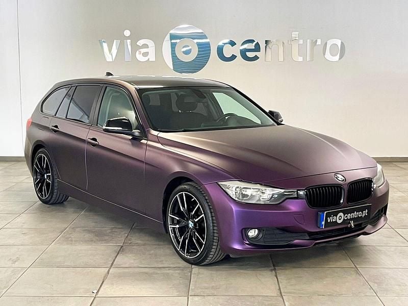 Roxo Usado 2015 BMW 320 Advantage Carrinha | € 15.750 (Preço justo) - Imagem 1/4