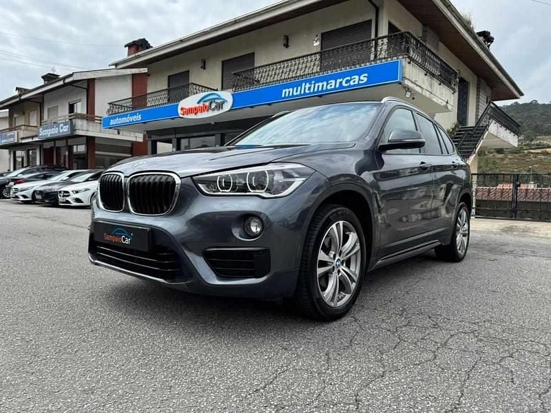 Cinza Usado 2016 BMW X1 Sport Line SUV | € 18.990 (Preço justo) - Imagem 1/4
