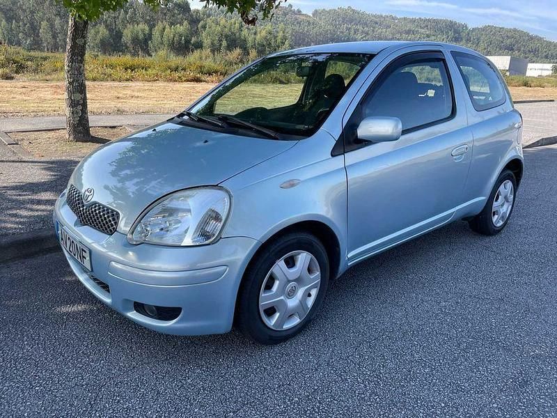 Usado 2004 Toyota Yaris | € 4.750 - Imagem 1/4
