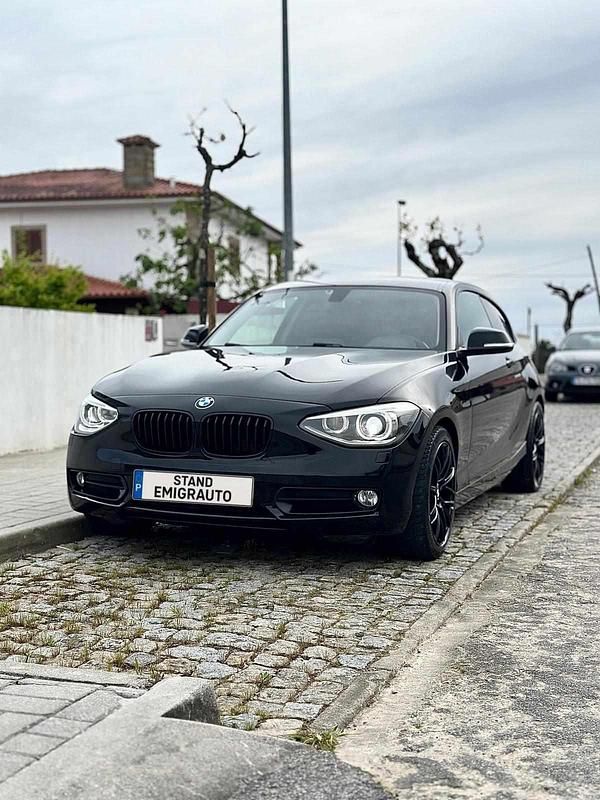 Preto Usado 2014 BMW 116 Citadino | € 9.000 (Super Preço) - Imagem 1/4