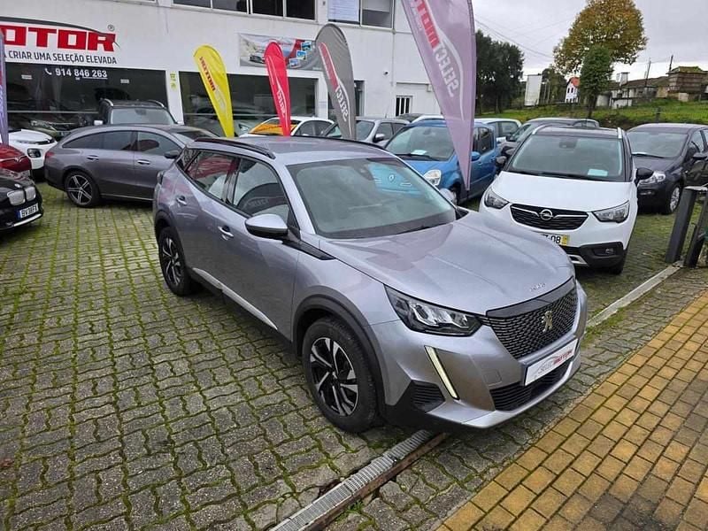Cinzento Usado 2020 Peugeot 2008 SUV | € 14.900 (Bom preço) - Imagem 1/4