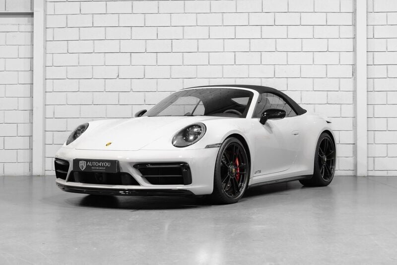Branco Usado 2023 Porsche 911 Carrera 4 GTS Cabrios | € 184.950 - Imagem 1/4