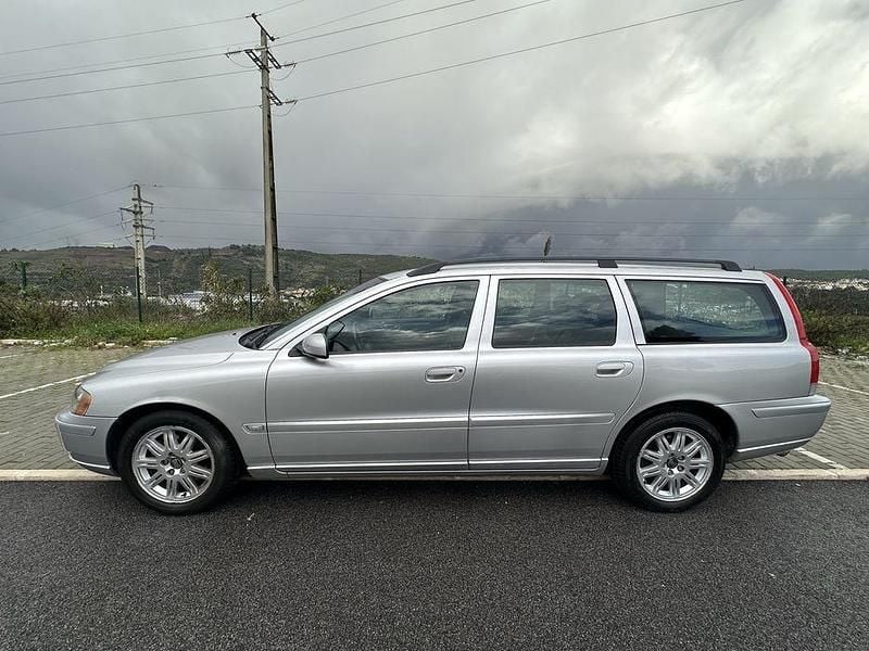 Usado Volvo V70 185 HP (136 kW) 2007 Carrinha