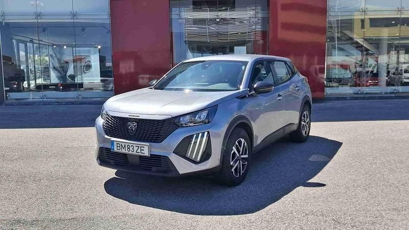 Outro Usado 2024 Peugeot e-2008 Active SUV | € 32.490 (Caro) - Imagem 1/4