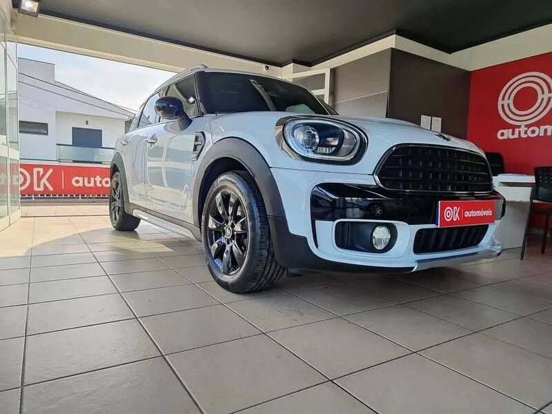Branco Usado 2018 Mini Countryman SUV | € 22.650 (Preço elevado) - Imagem 1/4