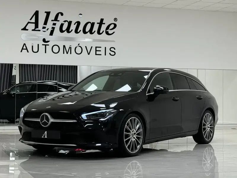 Usado Mercedes CLA200 Shooting Brake Progressive 150 HP (110 kW) 2019 Preto Carrinha