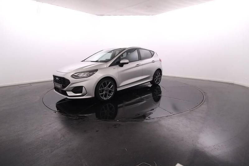 Cinzento Usado 2022 Ford Fiesta | € 17.450 (Preço justo) - Imagem 1/4