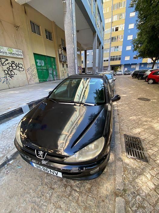 Usado 2000 Peugeot 206 Sedan | € 1.450 (Bom preço) - Imagem 1/4