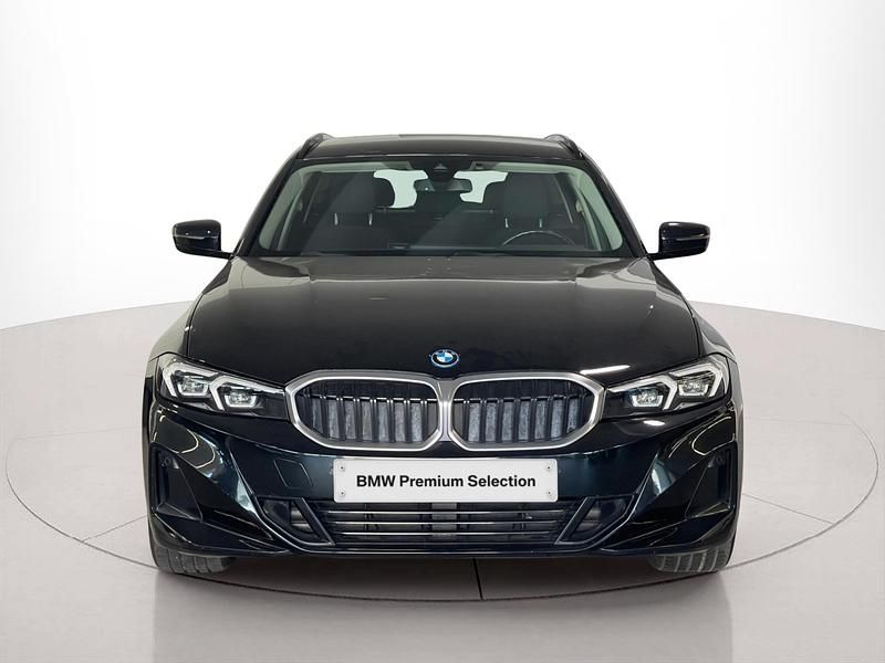 Usado BMW 320e Advantage 204 HP (150 kW) 2022 Preto Carrinha