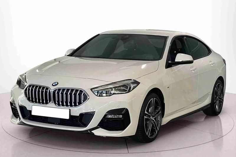 Branco Usado 2023 BMW 216 Advantage Coupé | € 29.900 (Preço justo) - Imagem 1/4