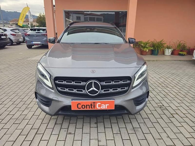 Usado Mercedes GLA180 AMG line 122 HP (89 kW) 2019 Cinza SUV