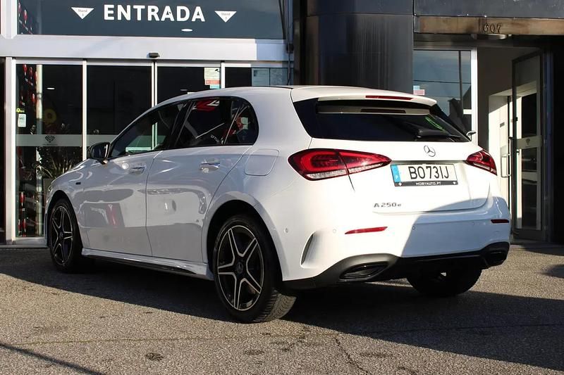Usado Mercedes A250 218 HP (160 kW) 2020 Branco