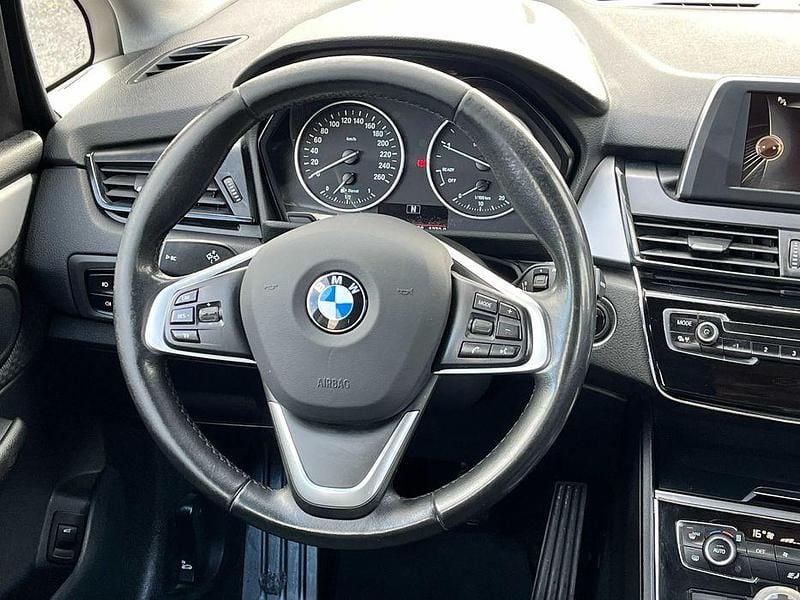 Usado BMW 216 Active Tourer 116 HP (85 kW) 2015 Monovolume