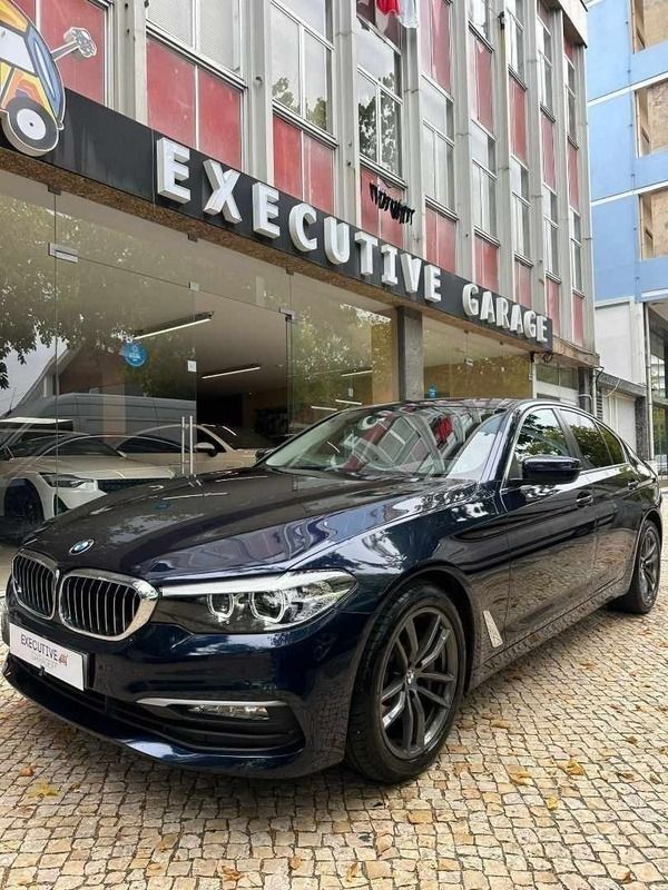 Azul Usado 2017 BMW 530 Sedan | € 26.500 (Preço justo) - Imagem 1/4