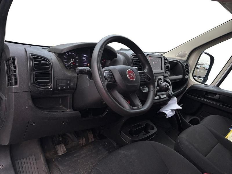 Usado Fiat Ducato 140 HP (102 kW) 2022 Branco Van