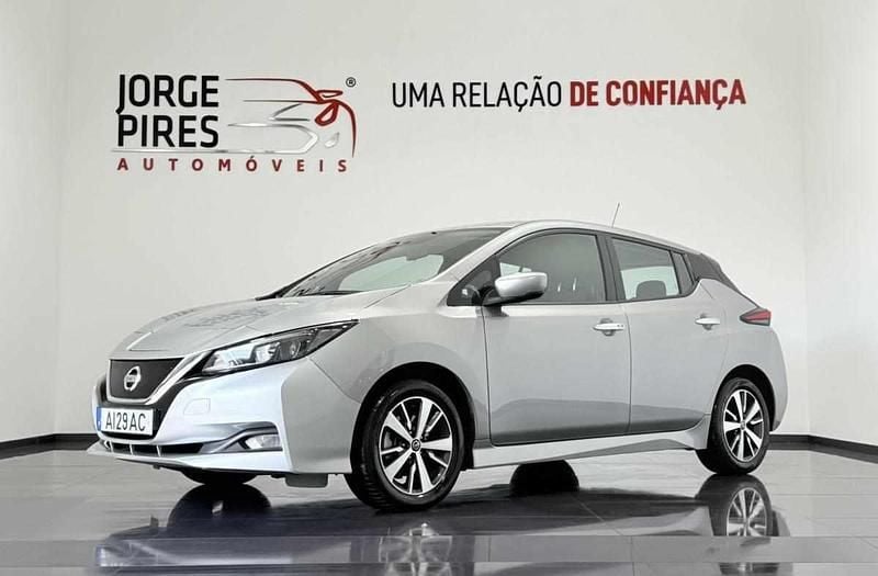 Cinzento Usado 2021 Nissan Leaf Citadino | € 14.790 (Super Preço) - Imagem 1/4