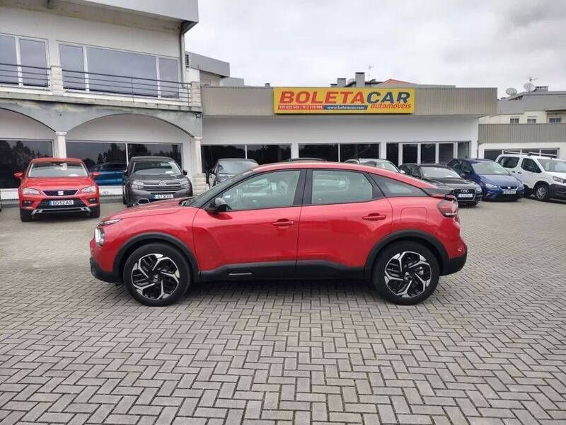 Vermelho Usado 2023 Citroën C4 Feel Sedan | € 19.750 (Preço justo) - Imagem 1/4