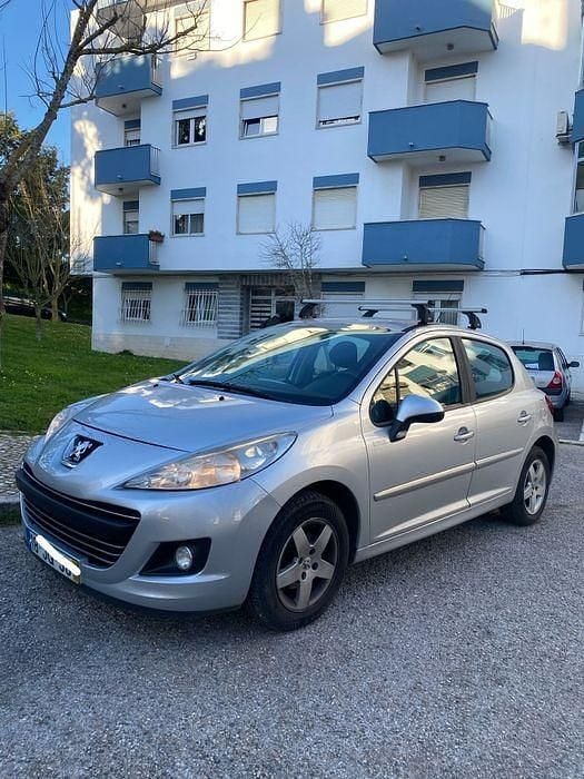 Usado 2010 Peugeot 207 Sedan | € 3.500 (Super Preço) - Imagem 1/4