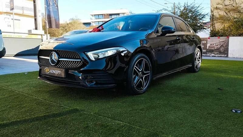 Preto Usado 2021 Mercedes A250 Citadino | € 28.000 (Bom preço) - Imagem 1/4