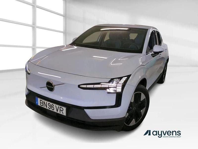 Branco Usado 2024 Volvo EX30 Core SUV | € 34.900 (Bom preço) - Imagem 1/4