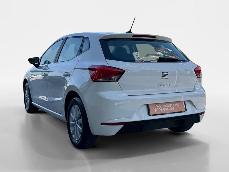 Usado Seat Ibiza Style 95 HP (69 kW) 2024 Branco Citadino