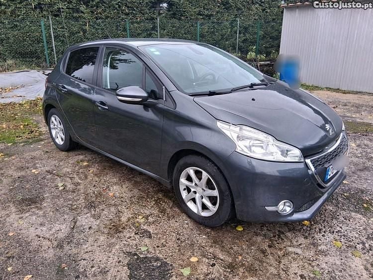 Usado Peugeot 208 Allure 95 HP (69 kW) 2012 Cinza Citadino
