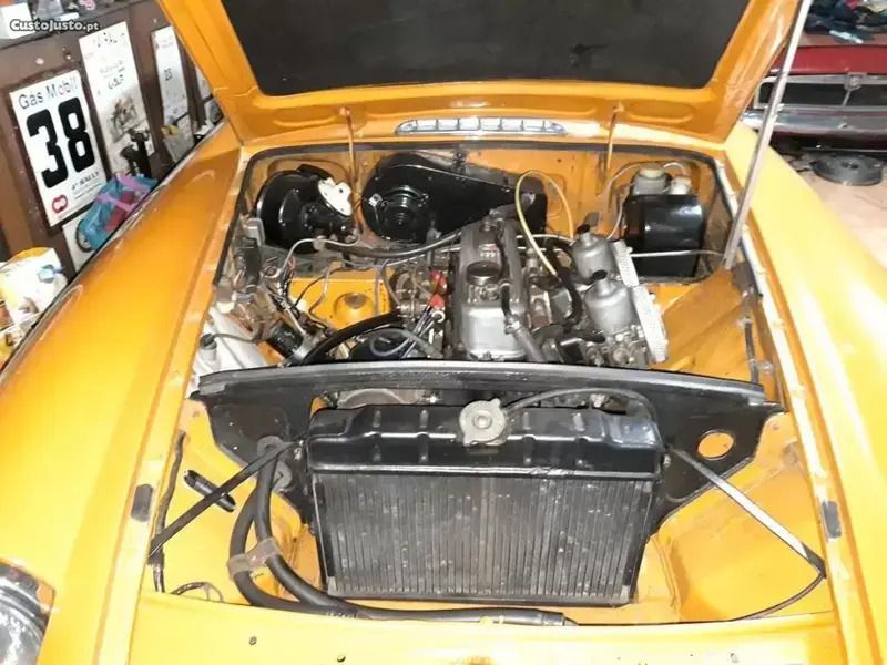 Usado MG B 92 HP (67 kW) 1973 Amarelo Cabrios