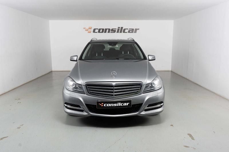 Cinza Usado 2012 Mercedes C220 Avantgarde Carrinha | € 12.780 (Bom preço) - Imagem 1/4