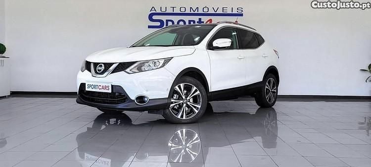 Branco Usado 2014 Nissan Qashqai S SUV | € 17.250 (Preço justo) - Imagem 1/1